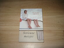 Maxine-Swann-Serieuze-meisjes